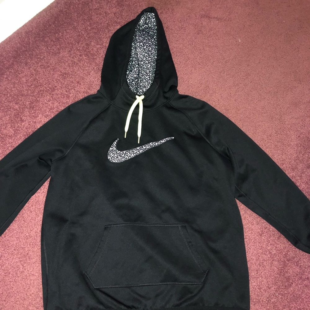 Nike thermal sweatshirt